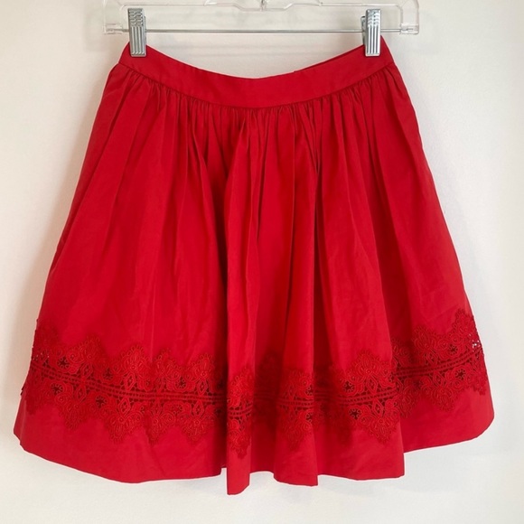Alice + Olivia Lace-Inset Pouf Mini Skirt, Red, Size 8, EUC - Picture 4 of 7
